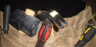 DIY ζώνη εργαλείων με λινάτσα