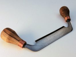 Μαχαίρι τραβήγματος από παλιό διαμαντόδισκο
