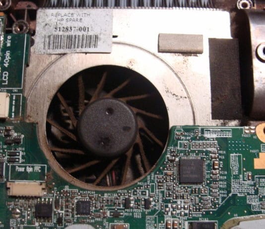 Καθαρισμός σε ανεμιστηράκι και ψύκτρα από laptop πως γίνεται ο καθαρισμός σε ανεμιστηράκι και ψύκτρα laptop