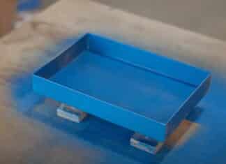 DIY μεταλλικό κουτί χωρίς στράντζα